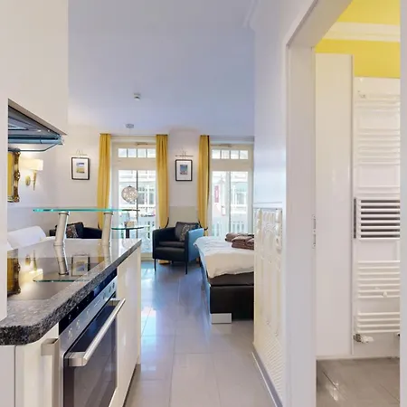 Strandnahe Jugendglueck 04 In Id 504 * بينز